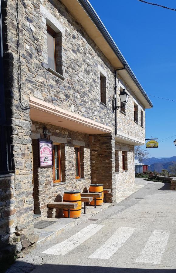 Albergue La Escuela Hostel La Laguna  Exterior photo